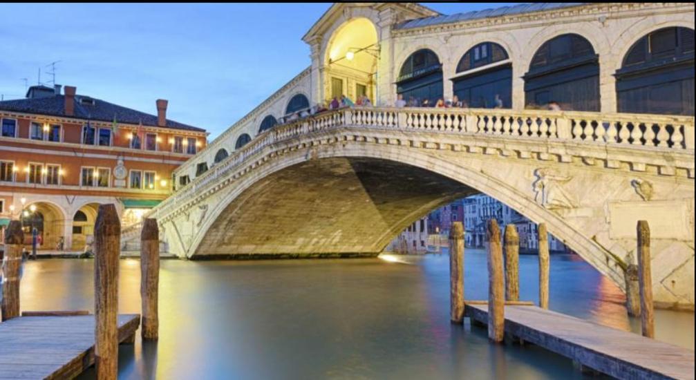 Susy Biennale Apartment - Canal View And Garden Venezia Esterno foto